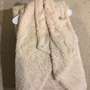 Faux fur vest